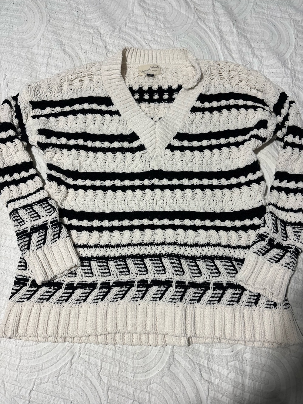 Universal Thread Cream and Black Striped V-Neck Sweater